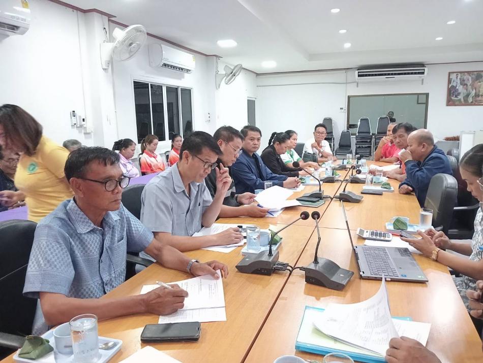 ประชุมคณะกรรมการสนับสนุนการจัดการบริการดูแลระยะยาวสำหับผู้สูงอายุที่มีภาวะพึ่งพิง ( LTC )